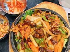 -臻牛烤肉