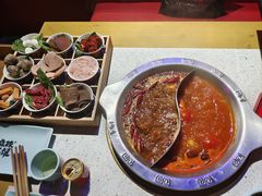 -麻辣英雄重庆火锅(二城广场店)