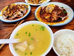 -温记府廟豆汤饭·始于1955年(海椒店)