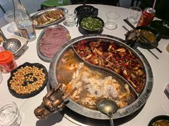 -销魂美蛙鱼头火锅(上海首店)
