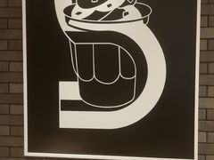 门面-麦当劳(东大桥店)