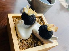 墨鱼奶油球-Alma西班牙餐厅(大悅城店)