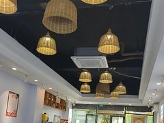 -八两八金·莱芜特色炒鸡(市南漳浦路店)