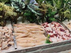 -金滏山·烤肉海鲜火锅自助(襄阳万达店)