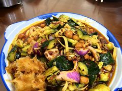 -牛庄高晓山风味馅饼城(海城店)