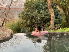 -七彩云南古滇温泉山庄