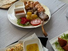 -Efes Turkish & Mediterranean Cuisine 艾菲斯餐厅(陆家嘴店)