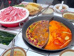 -伍师兄市井火锅(东部星悦天地店)