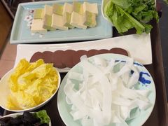 -福娣·金沙银贝海鲜火锅