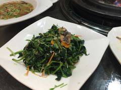 -马路边上·小海鲜烧烤(八一路店)
