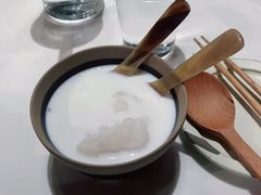 奶白酒-胡麻(静安嘉里店)