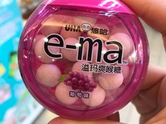 -全家便利店(愚园店)