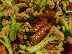 有机菜花炒五花肉-泰钰丰烤鸭.天津菜(开发区店)