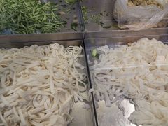 -家乐福(四元桥购物中心店)