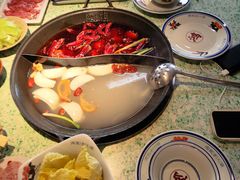 -鸿姐老火锅(疁城新天地店)