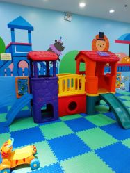 -爱婴室(上海浦建路店)