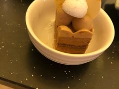 -东西风牛排馆周末烧烤自助(首都机场希尔顿店)