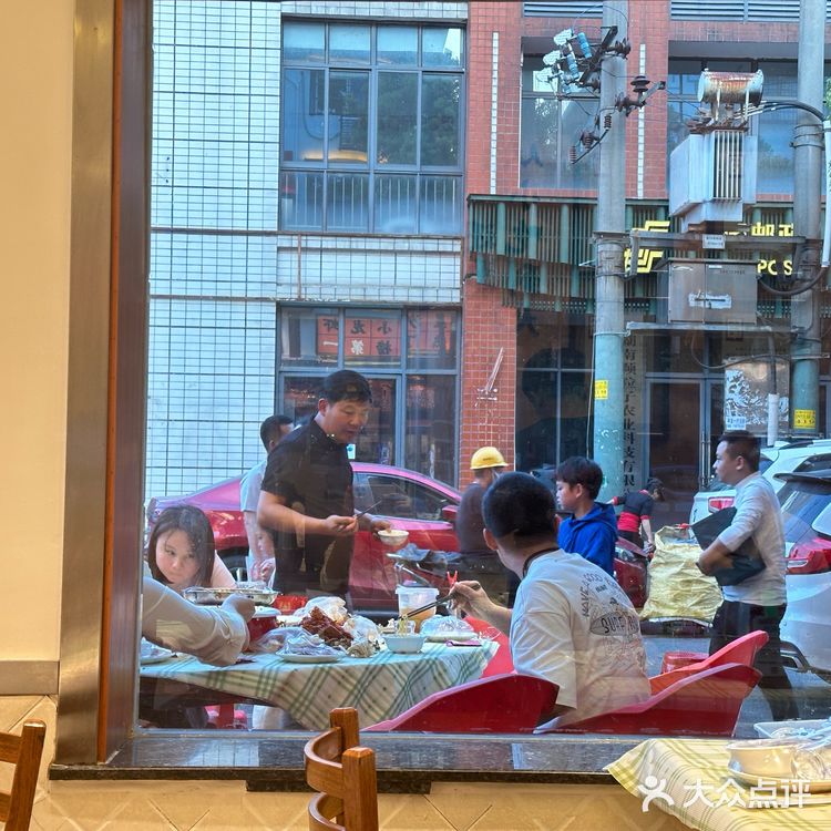 鸿先阁~特色干煸虾