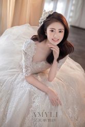 -艾米丽婚纱礼服