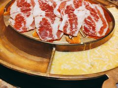 -猪啊牛呀羊啊铜盘烤肉(正大广场店)