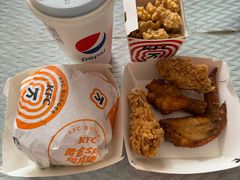 -肯德基(洛川店)