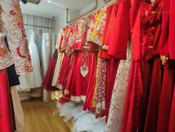 -厦门苏迪尔婚纱礼服批发零售/男装定制