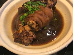-老码头黑皮肘子锅包肉(文政街店)