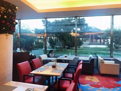 -亮马河饭店翠雅咖啡厅