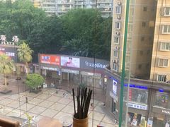 -城墙拐拐火锅(三峡广场黑金冠店)