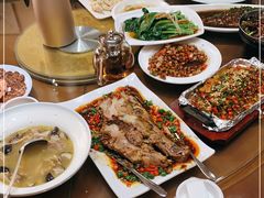 -严记小天府酸菜鱼(西四路店)