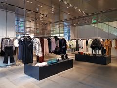 店内环境-URBAN REVIVO(深圳华润万象天地店)