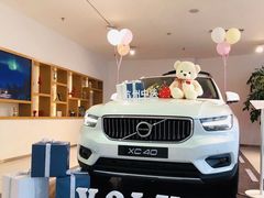 -杭州中沃沃尔沃4S店(滨江区店)