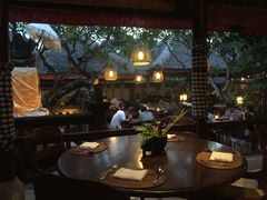 -DiAtas by Art Cafe Bumbu Bali
