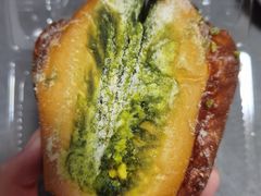 开心果芝士面包-丁香西饼屋(桂林路店)