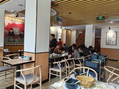 -闫家驴肉老店(华电一校店)