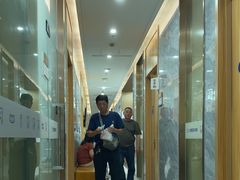 -上海仁爱医院口腔科 · 种植