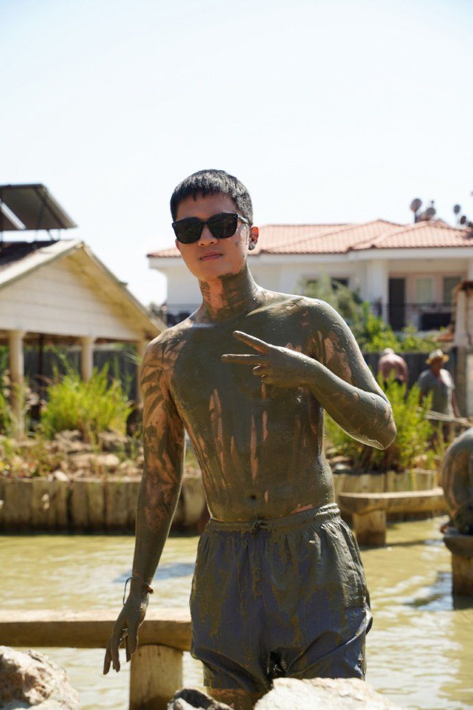 土耳其费特希耶的泥浆浴,别样的体验