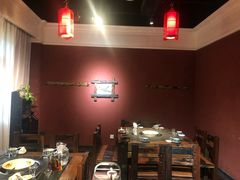 -大匠工房古船木艺术餐厅·猪肚鸡专门店(长白仙岛店)