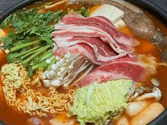 -草家酱蟹炭火烤肉店(珲春南路二店)