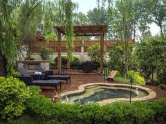 -思念果岭悦温泉