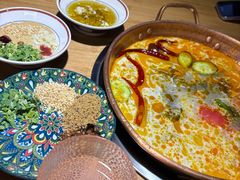 -洱火云南酸菜牛肉火锅(石景山当代商城店)