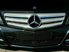 -上海星瀚奔驰4S店(红柳路店)