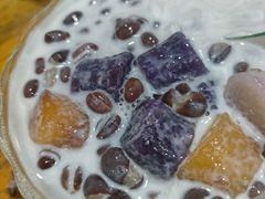 红豆芋圆-沙湾甜品(升平街店)