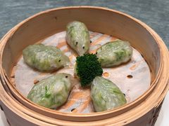 -景月阁空中食府(希尔顿酒店)