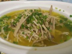-包龙府灌汤包子(开封府店)