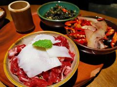 -吃饭皇帝大土家民族菜(正大广场店)
