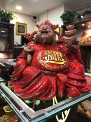 -灵彩珠宝(朗香街店)