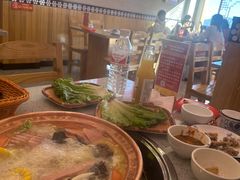 -阿婆情腊排骨火锅(金虹路店)