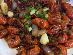 -郑记•不夜城烧烤•龙虾•虾蟹(黄鹤楼店)