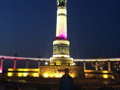 -人民防洪胜利纪念塔